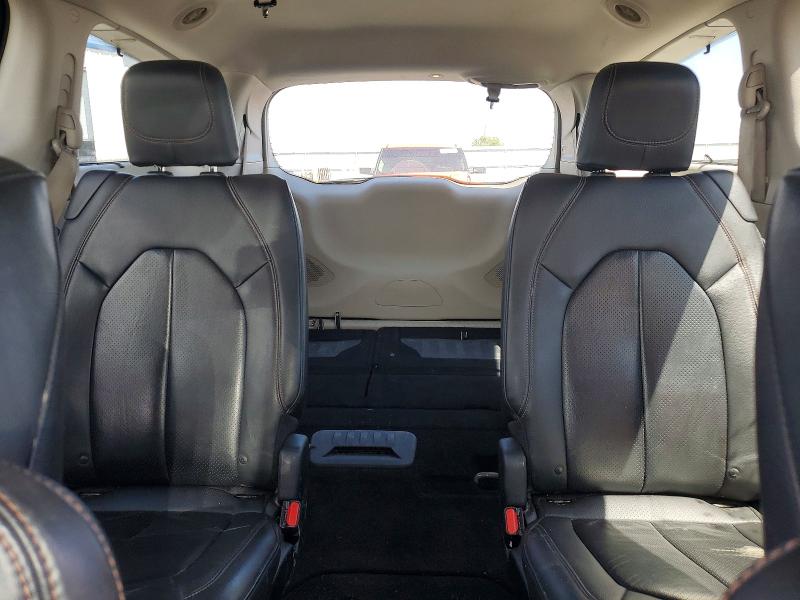 Photo 10 from auction – 2017 CHRYSLER PACIFICA with VIN 2C4RC1EGXHR628305
