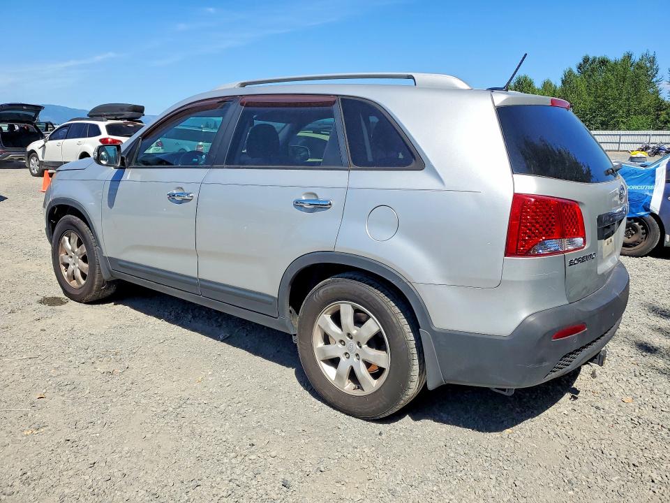 Photo 2 from auction – 2012 KIA SORENTO with VIN 5XYKT3A64CG192851
