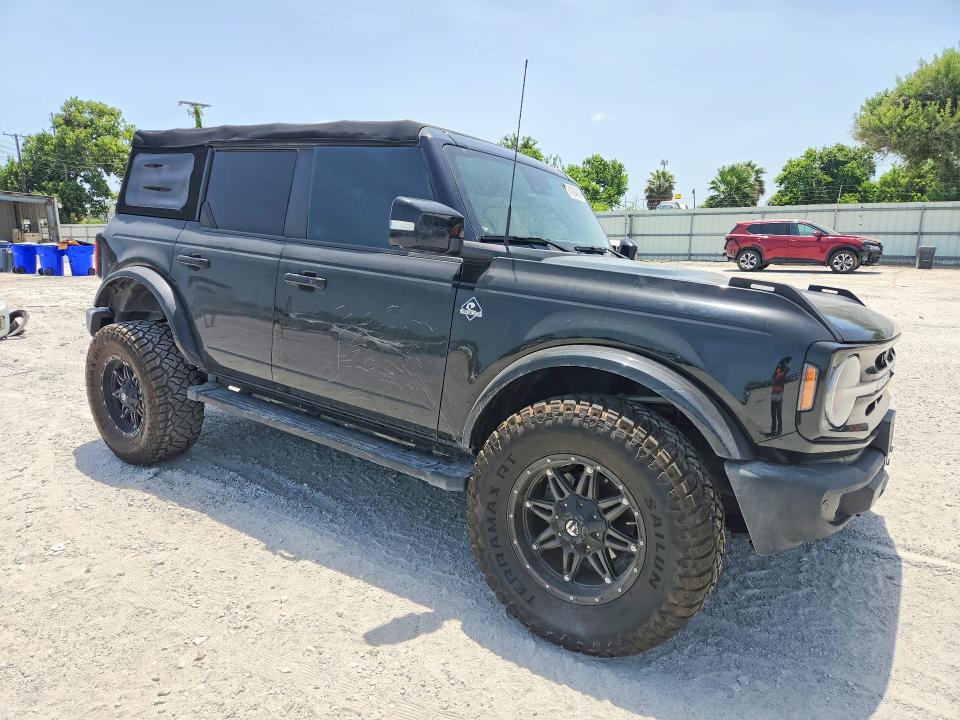 Photo 4 from auction – 2022 FORD BRONCO with VIN 1FMDE5BH3NLB16362