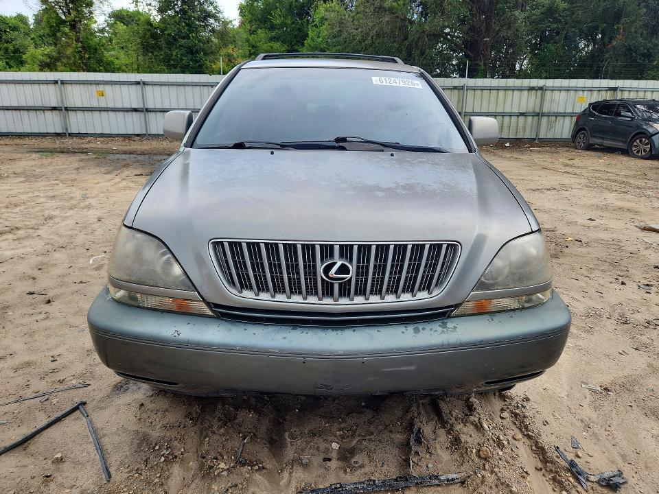 Photo 5 from auction – 2000 LEXUS RX with VIN JT6HF10U5Y0153633