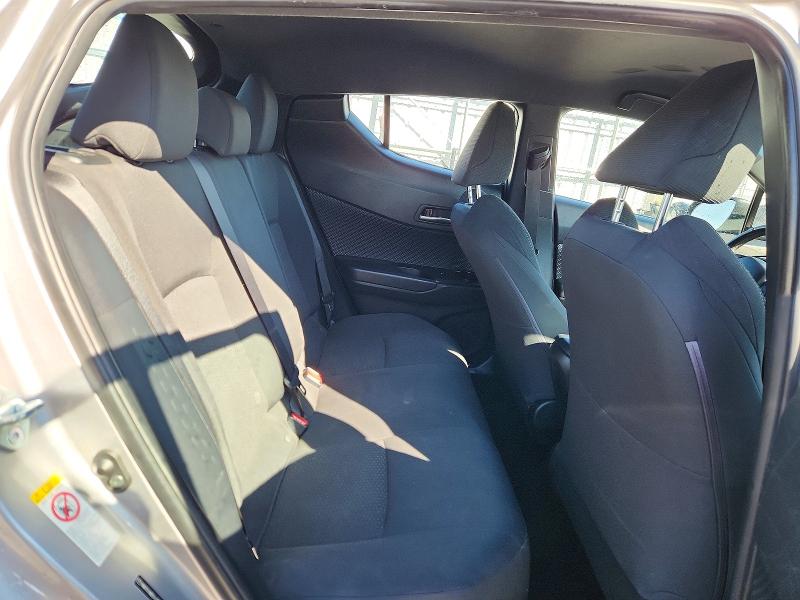 Photo 11 from auction – 2018 TOYOTA C-HR with VIN NMTKHMBX4JR021482