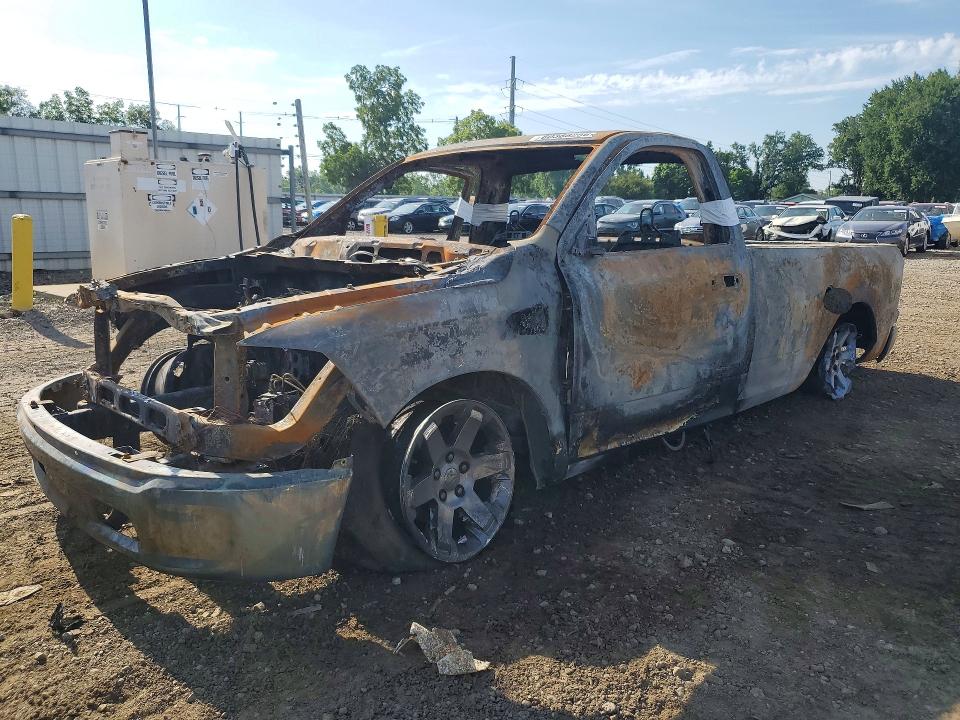 RAM 1500 2016 with VIN 3C6JR7ET4GG174415 - Photo from auction