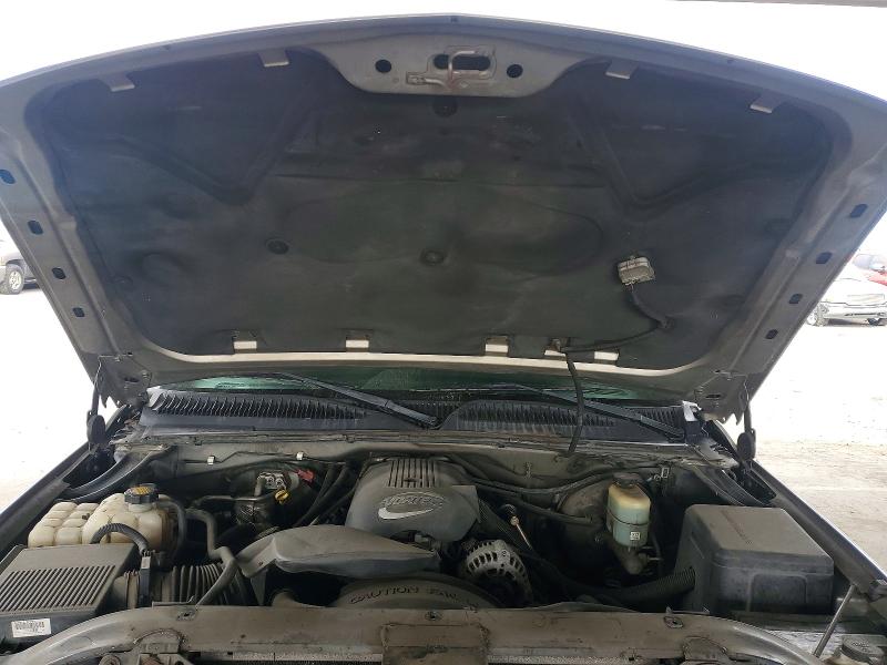 Photo 11 from auction – 2001 CHEVROLET SILVERADO with VIN 2GCEC19V311291469