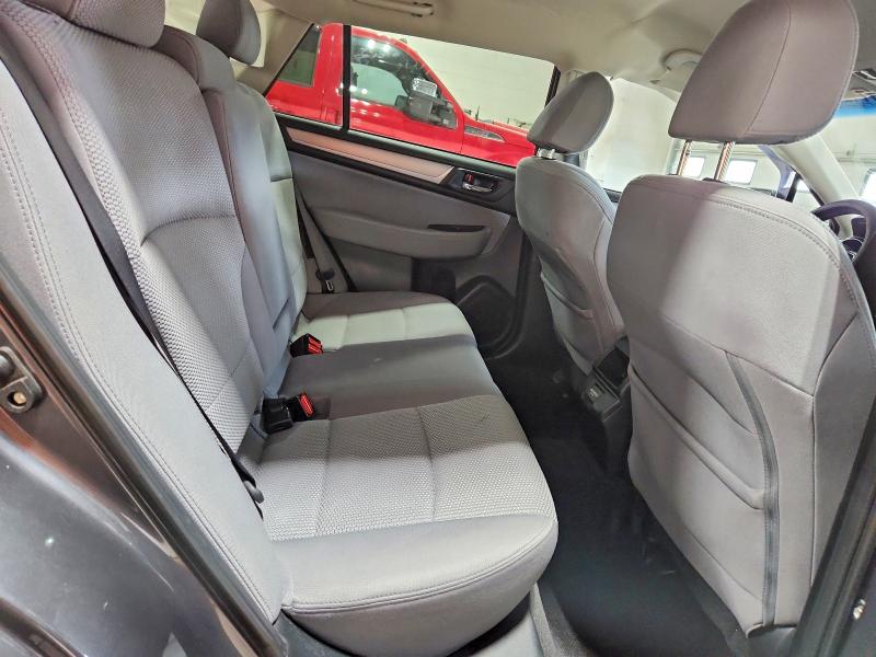 Photo 11 from auction – 2018 SUBARU OUTBACK with VIN 4S4BSACC5J3312972