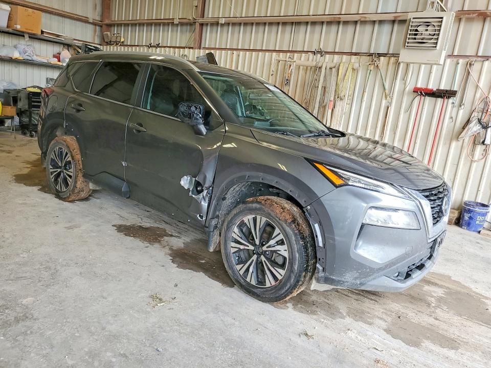 Photo 4 from auction – 2023 NISSAN ROGUE with VIN 5N1BT3BBXPC736030