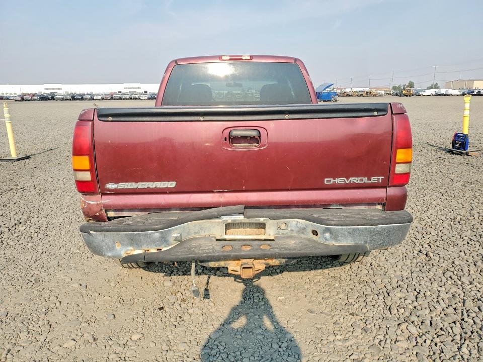 Photo 6 from auction – 2000 CHEVROLET SILVERADO with VIN 2GCEK19T8Y1176569