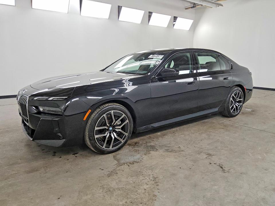 BMW 740 2026 with VIN WBA33EH08TCX65303 - Photo from auction