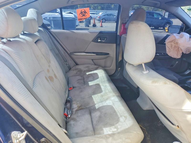 Photo 10 from auction – 2015 HONDA ACCORD with VIN 1HGCR2F31FA130177