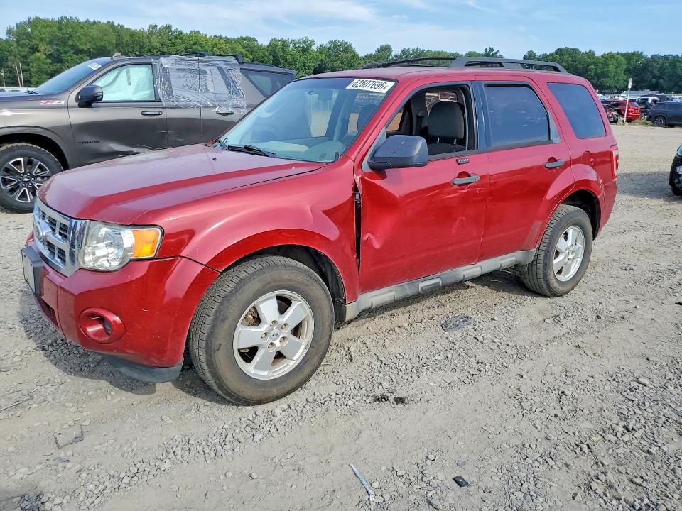 FORD ESCAPE 2010 with VIN 1FMCU0C76AKC63783 - Photo from auction