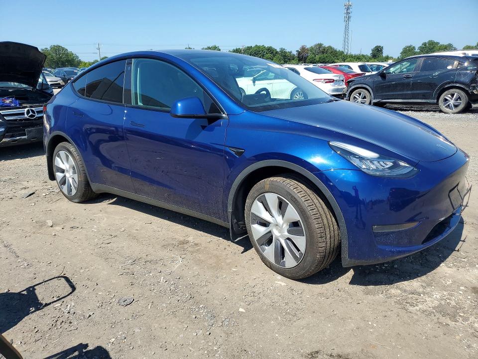 Photo 4 from auction – 2023 TESLA MODEL Y with VIN 7SAYGDEE2PA024645