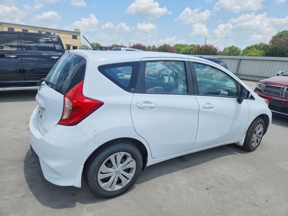 Photo 3 from auction – 2018 NISSAN VERSA NOTE with VIN 3N1CE2CP5JL361928