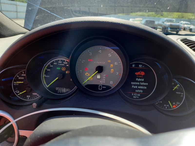Photo 9 from auction – 2018 PORSCHE CAYENNE with VIN WP1AE2A26JLA71879