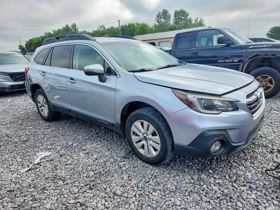Photo 4 from auction – 2018 SUBARU OUTBACK with VIN 4S4BSAFC5J3367725
