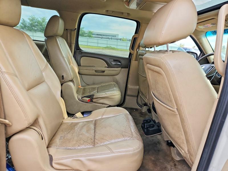 Photo 11 from auction – 2011 CHEVROLET SUBURBAN with VIN 1GNSKKE31BR333346
