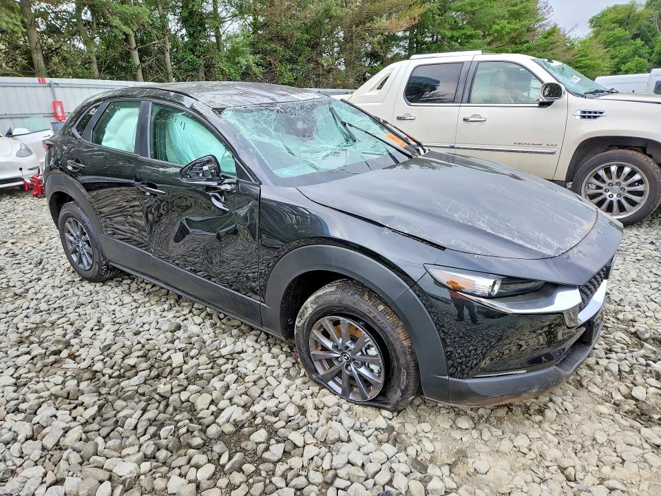 Photo 4 from auction – 2026 MAZDA CX-30 with VIN 3MVDMBAL4TM149909