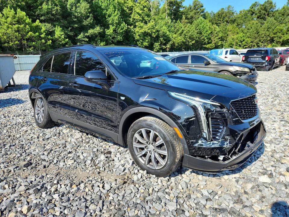 Photo 4 from auction – 2019 CADILLAC XT4 with VIN 1GYFZER42KF197931