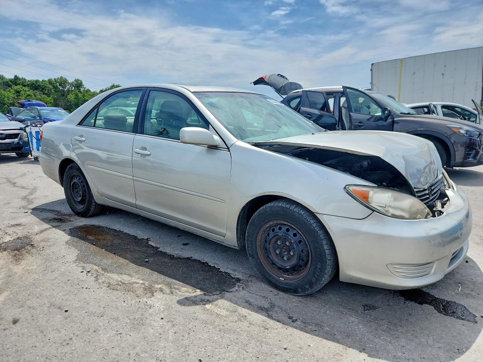 Photo 4 from auction – 2006 TOYOTA CAMRY with VIN 4T1BE32K86U721058