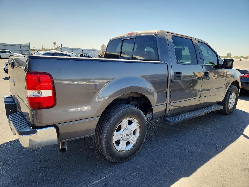 Photo 3 from auction – 2004 FORD F150 with VIN 1FTPW12584KC34411