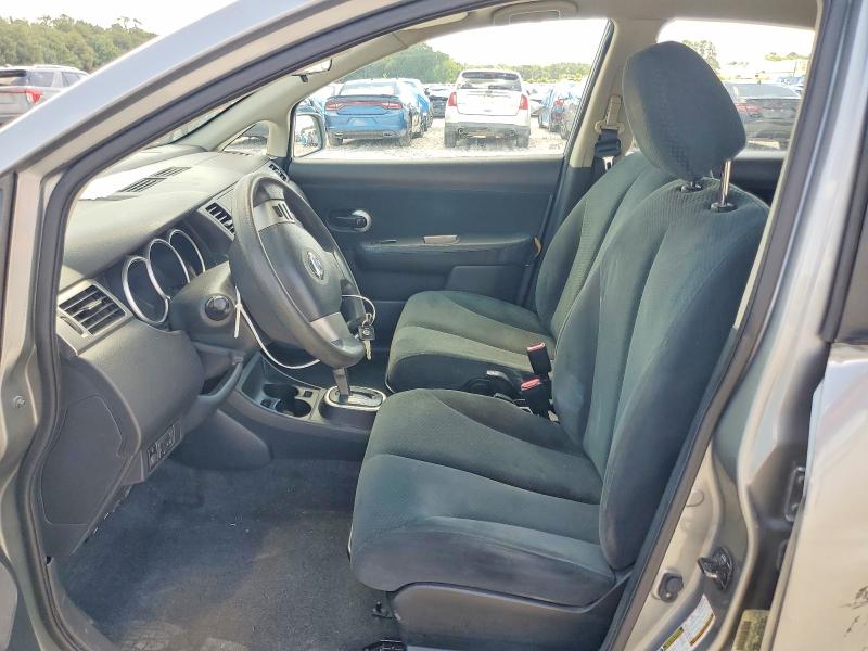 Photo 7 from auction – 2010 NISSAN VERSA with VIN 3N1BC1CP8AL372496