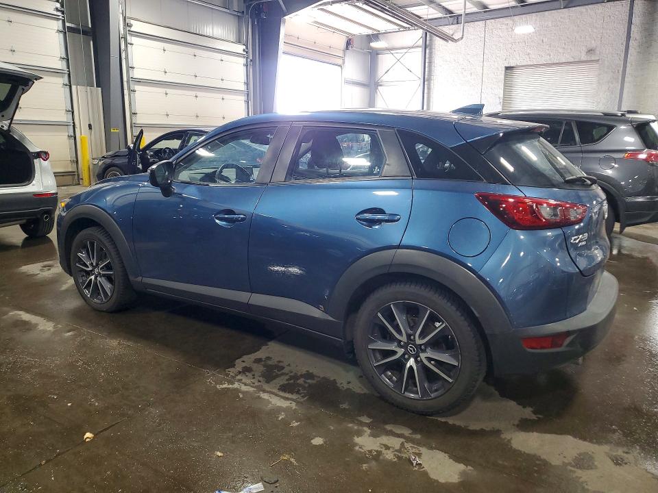 Photo 2 from auction – 2018 MAZDA CX-3 with VIN JM1DKFC77J0323745