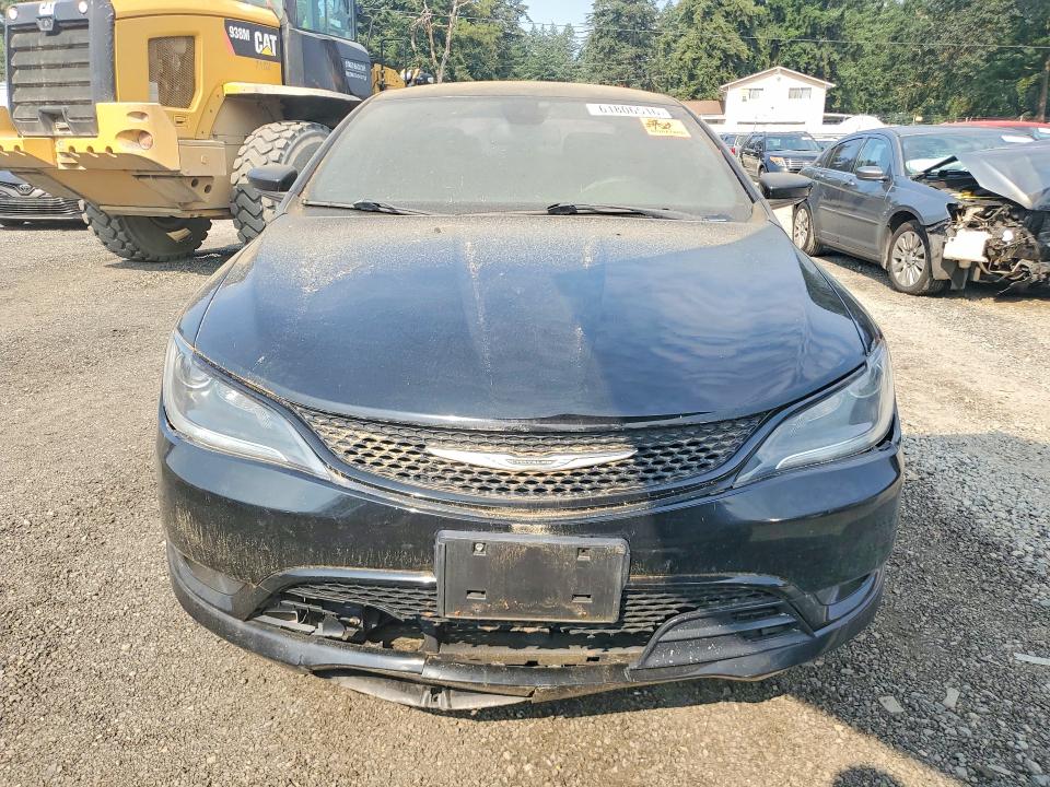Photo 5 from auction – 2015 CHRYSLER 200 with VIN 1C3CCCBB9FN744376