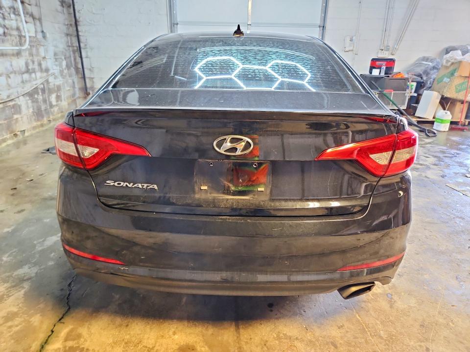 Photo 6 from auction – 2017 HYUNDAI SONATA with VIN 5NPE24AF5HH596117