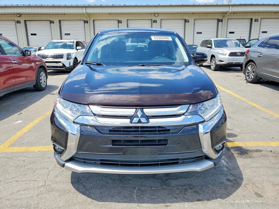 Снимка 5 от търг – 2017 MITSUBISHI OUTLANDER с VIN JA4AZ3A31HZ036091