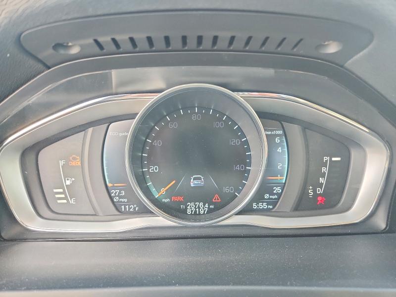 Photo 9 from auction – 2015 VOLVO S60 with VIN YV140MFM2F2338493