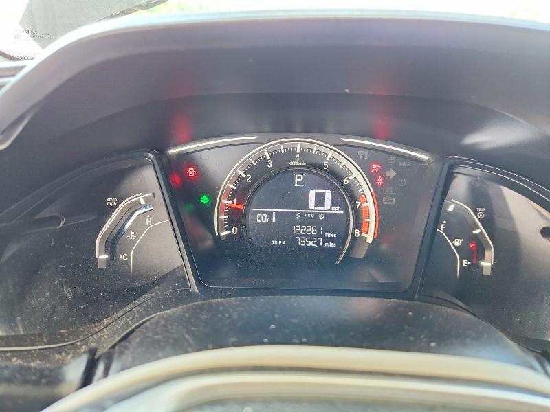 Photo 9 from auction – 2018 HONDA CIVIC with VIN 19XFC2F5XJE028123