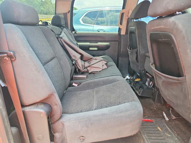 Photo 10 from auction – 2007 CHEVROLET SILVERADO with VIN 1GCHK23K87F562564