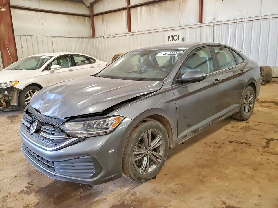 VOLKSWAGEN JETTA 2024 with VIN 3VWEM7BU2RM039439 - Photo from auction