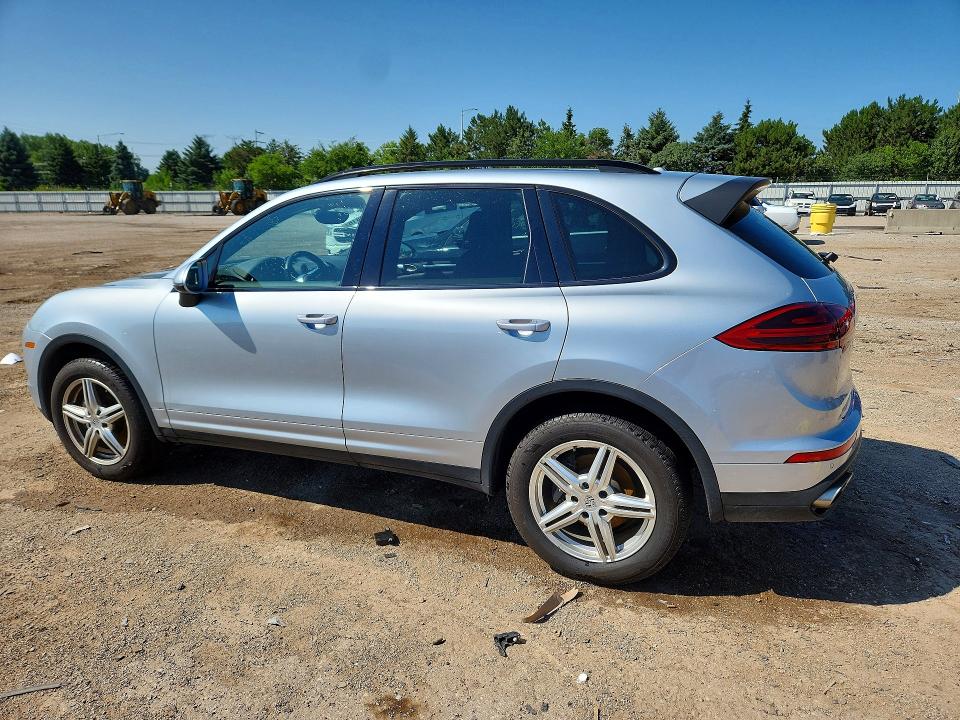 Photo 2 from auction – 2016 PORSCHE CAYENNE with VIN WP1AA2A27GLA10898