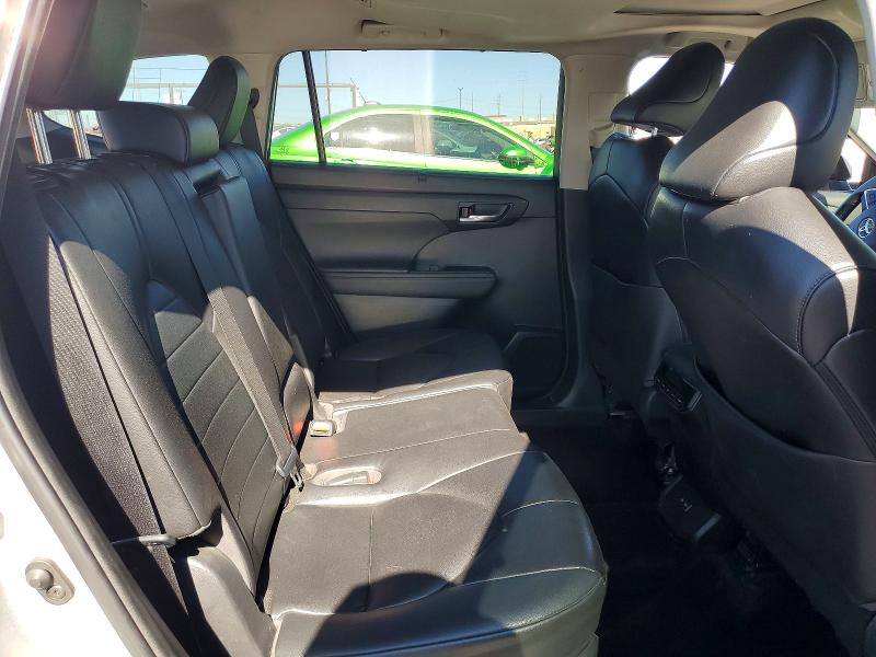 Photo 11 from auction – 2023 TOYOTA HIGHLANDER with VIN 5TDKDRAH6PS504386