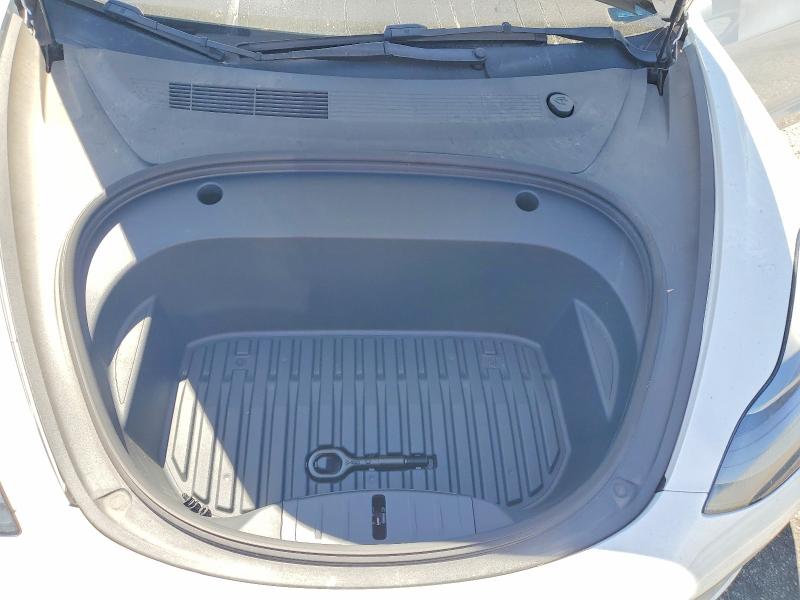 Photo 11 from auction – 2023 TESLA MODEL 3 with VIN 5YJ3E1EA8PF485134