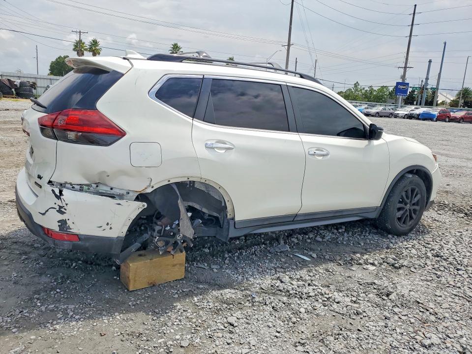 Photo 3 from auction – 2018 NISSAN ROGUE with VIN 5N1AT2MTXJC753753