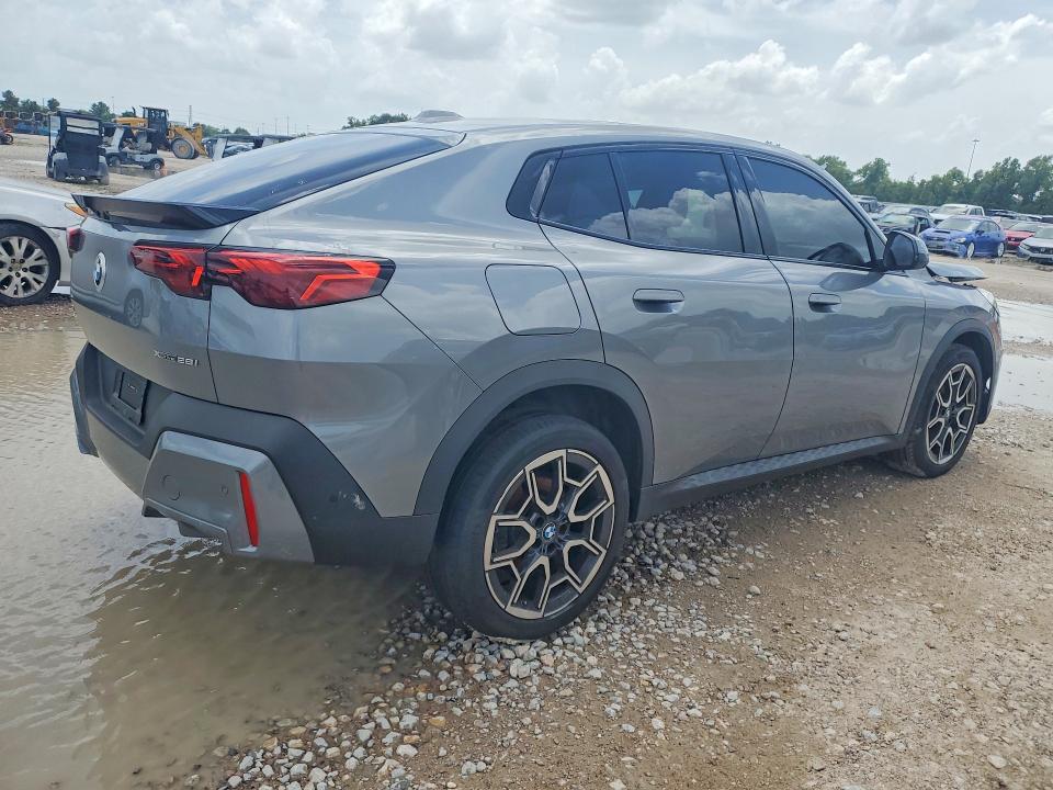 Photo 3 from auction – 2025 BMW X2 with VIN WBX63GM09S5153179