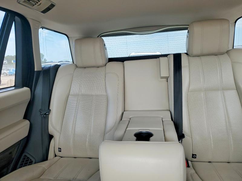 Photo 10 from auction – 2016 LAND ROVER RANGE ROVER with VIN SALGS3EF6A302607