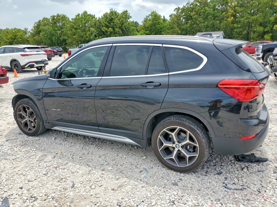 Photo 2 from auction – 2018 BMW X1 with VIN WBXHU7C30J5L05298