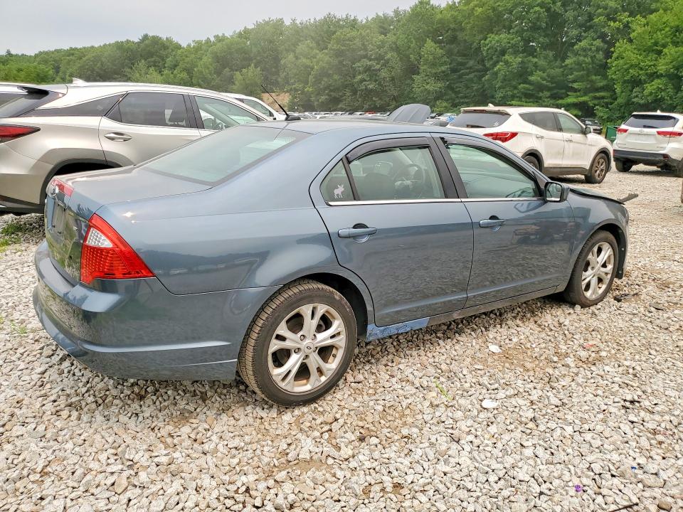 Photo 3 from auction – 2012 FORD FUSION with VIN 3FAHP0HA1CR120184