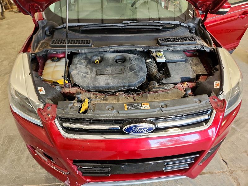 Photo 12 from auction – 2016 FORD ESCAPE with VIN 1FMCU9J92GUC38465
