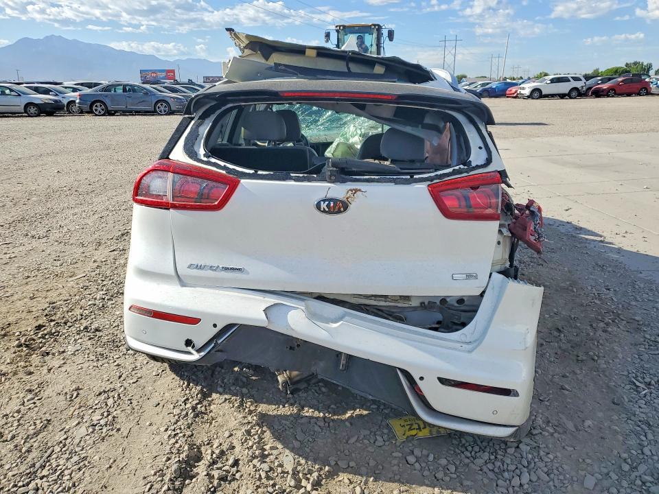 Photo 6 from auction – 2017 KIA NIRO with VIN KNDCE3LC9H5059004