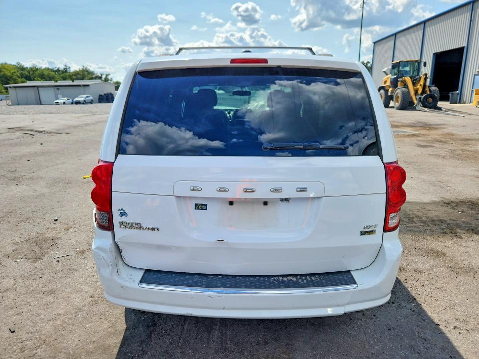 Photo 6 from auction – 2017 DODGE GRAND CARAVAN with VIN 2C4RDGCG6HR595953