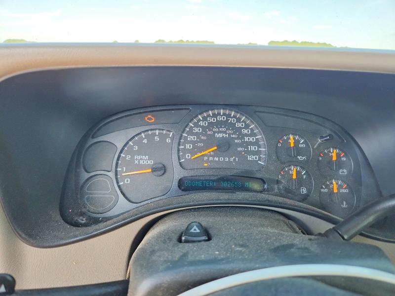 Photo 9 from auction – 2006 CHEVROLET SILVERADO with VIN 2GCEK13T961194259