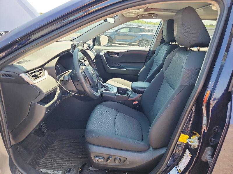 Photo 7 from auction – 2020 TOYOTA RAV4 with VIN 2T3P1RFVXLC124930