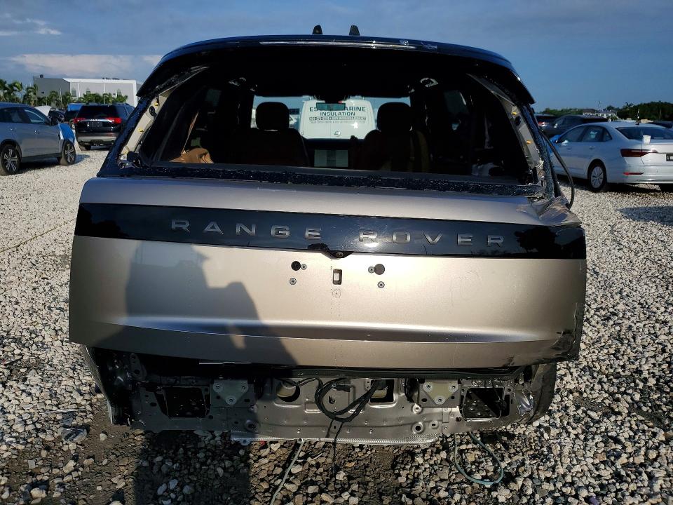 Photo 6 from auction – 2025 LAND ROVER RANGE ROVER with VIN SALKPBE93SA301035