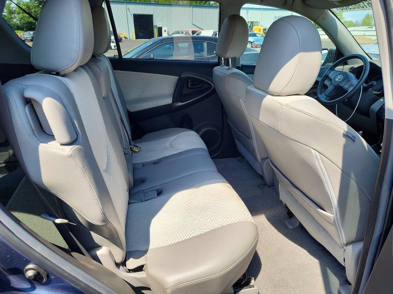 Photo 10 from auction – 2014 TOYOTA RAV4 EV with VIN 2T3YL4DV0EW002874