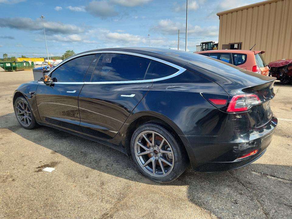 Photo 2 from auction – 2019 TESLA MODEL 3 with VIN 5YJ3E1EA2KF297623