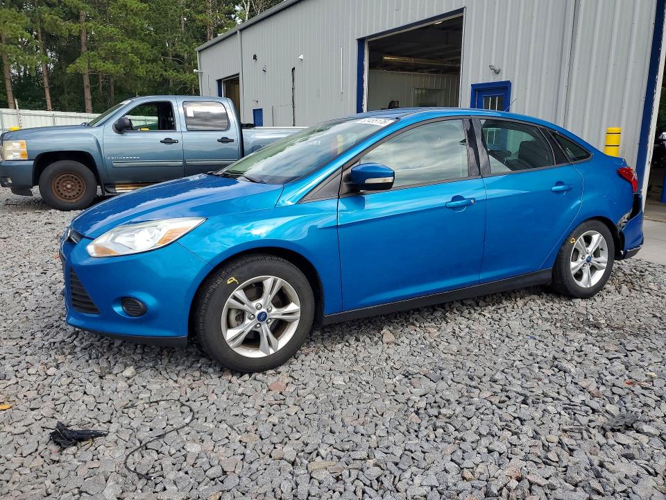 FORD FOCUS 2014 with VIN 1FADP3F21EL117282 - Photo from auction