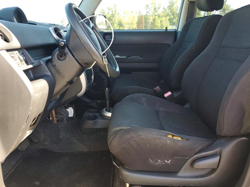 Фото 7 с аукциона – 2004 SCION XB с VIN JTLKT324X40143680