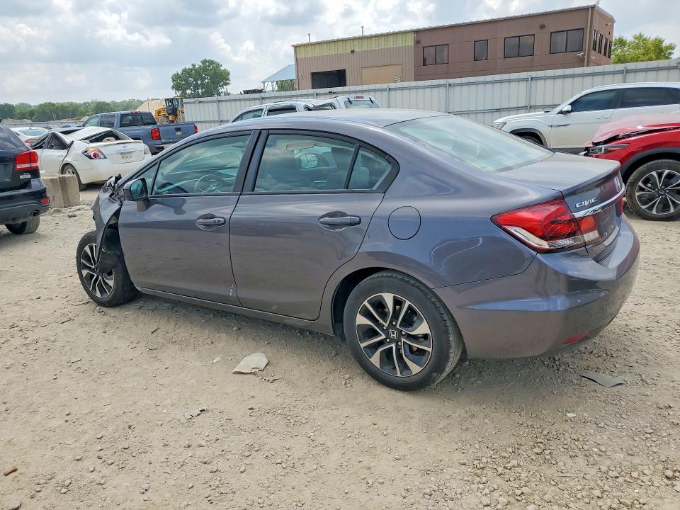 Photo 2 from auction – 2015 HONDA CIVIC with VIN 19XFB2F86FE027085